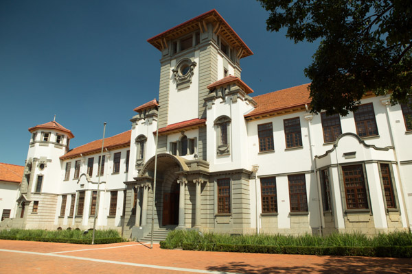 Bluu rental vehicle at Bloemfontein University